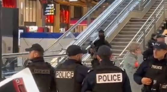 Hombre acuchilla a pasajeros en tren de París