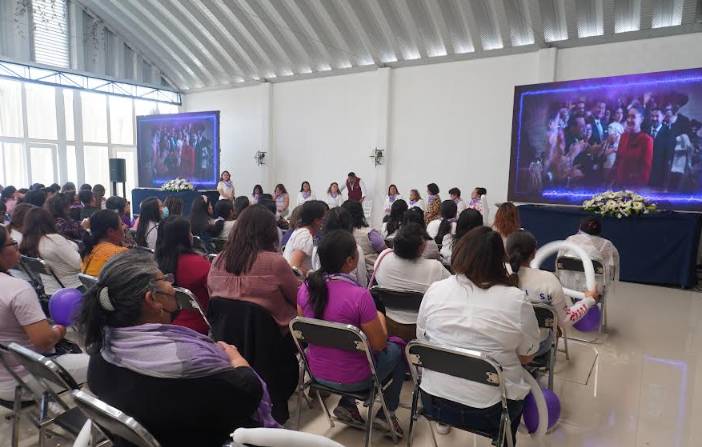 Realizan en Tecamachalco foro virtual para promover a Sheinbaum 
