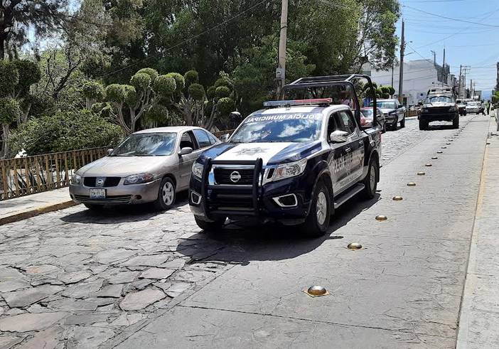 Ladrones asaltan agencia de viajes en el centro de Tecamachalco