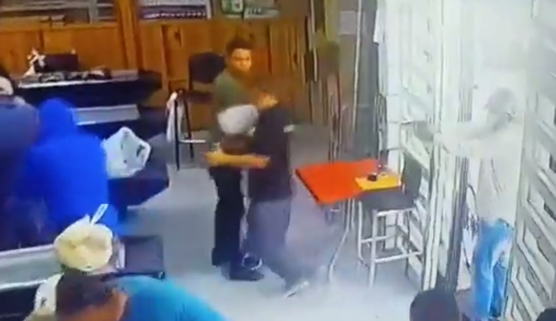 VIDEO Balacera en centro comercial de Venezuela