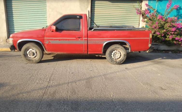 Policía de Izúcar recuperan dos vehìculos robados  