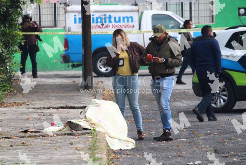 Hombre que padecía alcoholismo muere en parque de la colonia Santa Cruz Los Ángeles