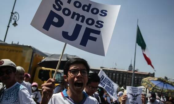 El huracán contra el Poder Judicial