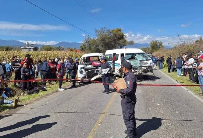 Choque en San Nicolás de Los Ranchos deja 15 heridos y un muerto