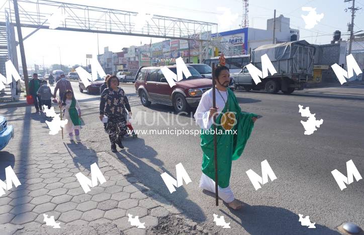 Miles de feligreses acuden a Huixcolotla para celebrar a San Judas Tadeo 