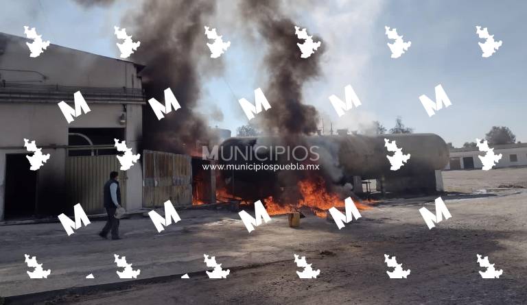 Se incendia planta procesadora de alimentos en Cuapiaxtla