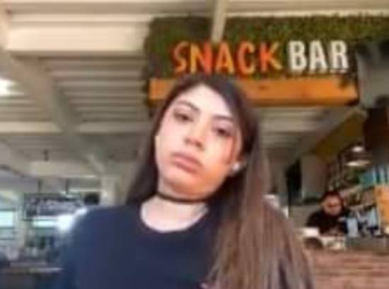 Se disculpa regidora de Tehuacán que transmitió junto a Snackbar