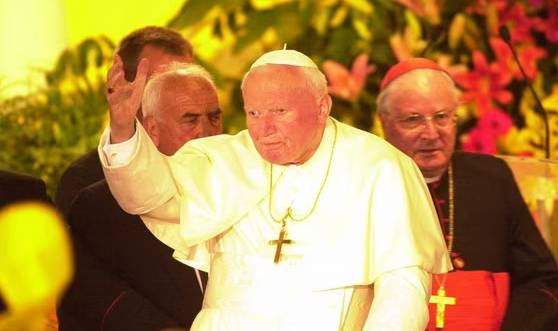Oración de Juan Pablo II para desembolar a AMLO y la SCJN. Claudia, otra encuesta