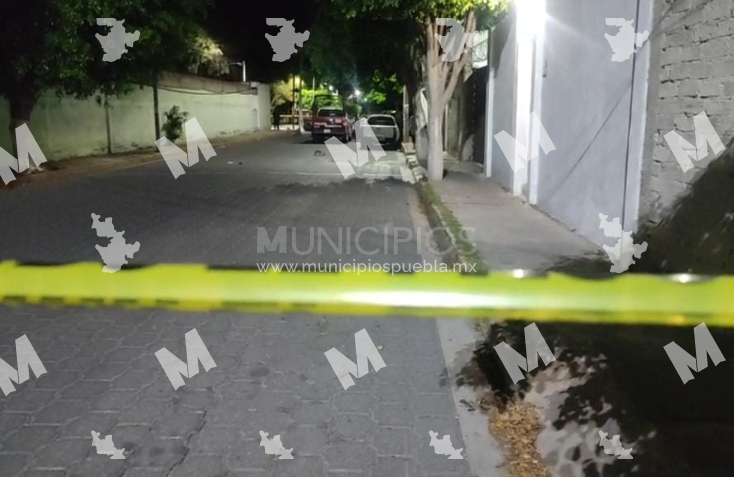 Hallan cadáver de recién nacido en caja de zapatos en calles de Tehuacán