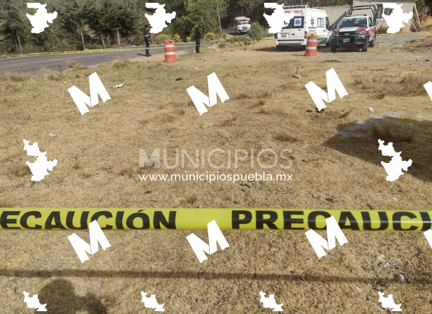 Hallan feto humano en carretera de Vicente Guerrero