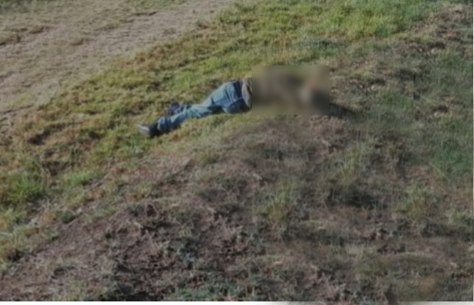 Hallan a hombre decapitado junto a campos de futbol en Tlaxcala