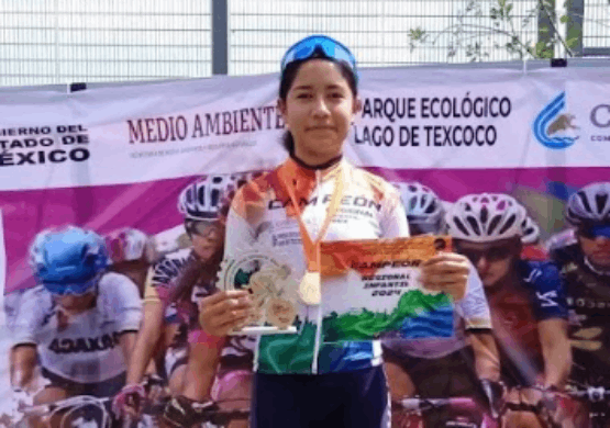 Esmeralda Monte de Oca ciclista Texmelucan, gana competencia en Texcoco