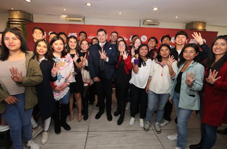 Armenta trabaja desde el Senado a favor de las juventudes