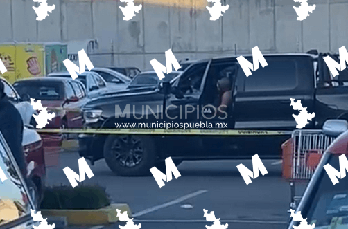 Ejecutan a masculino dentro de una camioneta en Apizaco