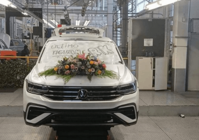 Hoy salió el último modelo del VW Tiguan fabricado en la planta de Puebla