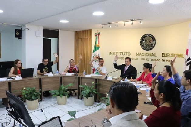 Aprueba INE Puebla a funcionarios suplentes para el 2 de junio