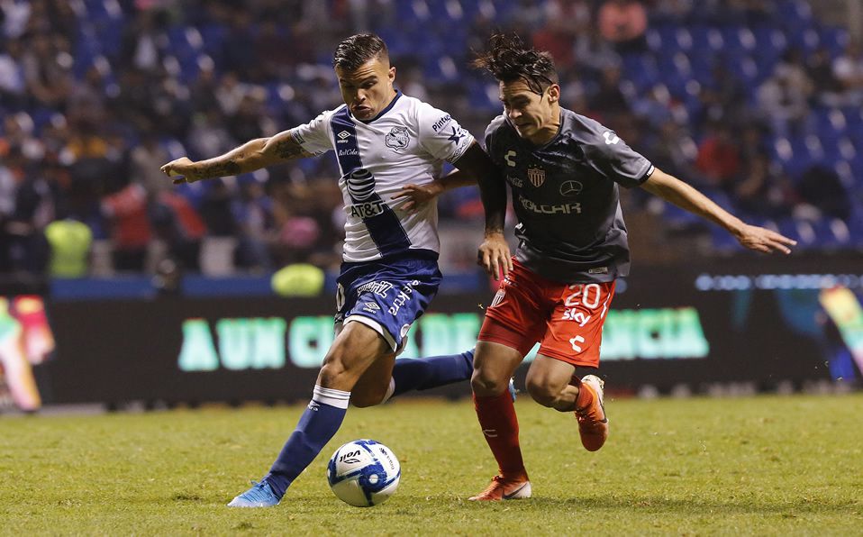 Puebla golea 3-0 a Necaxa; Alustiza no alineó
