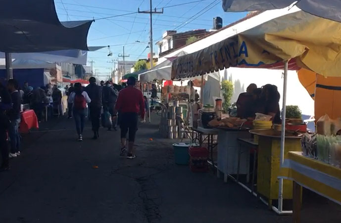 Hasta 50 comerciantes permitieron en panteones de San Pedro Cholula