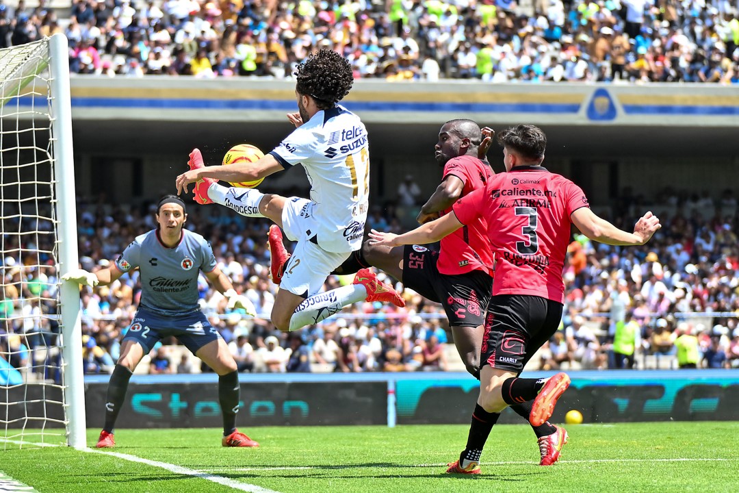 VIDEO Tres penales estropean la tarde a los Pumas