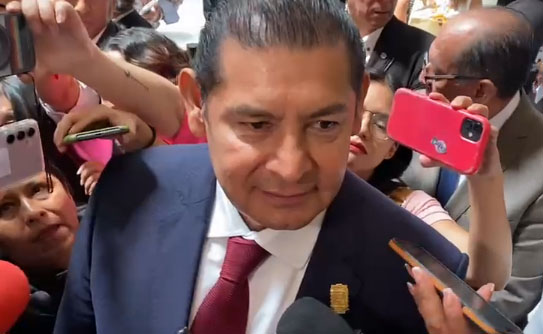 Armenta adelanta salida de Yadira Lira de Turismo