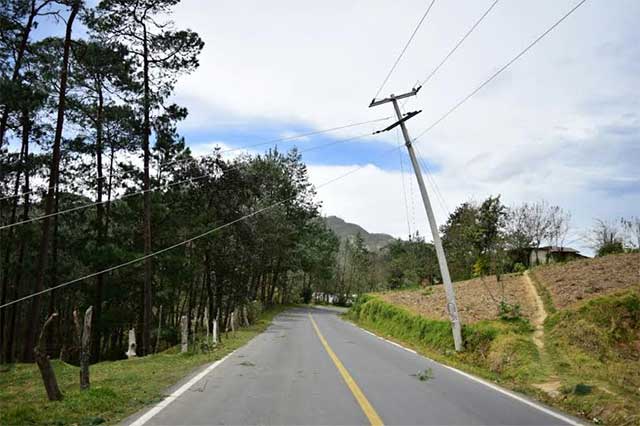 Lluvia y viento afectan mil viviendas en Zacapoaxtla