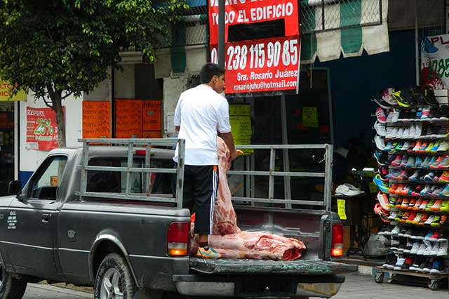 En Puebla hay más de dos mil rastros clandestinos