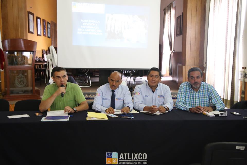 Realizan foro para revisión y reforma del reglamento del rastro Atlixco