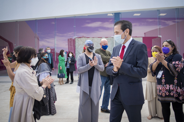 Inaugura Esparza edificio para las Compañías Artísticas del CCU