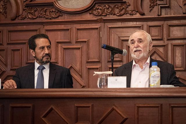 La memoria del pasado nos proyecta hacia el futuro: Alfonso Esparza 