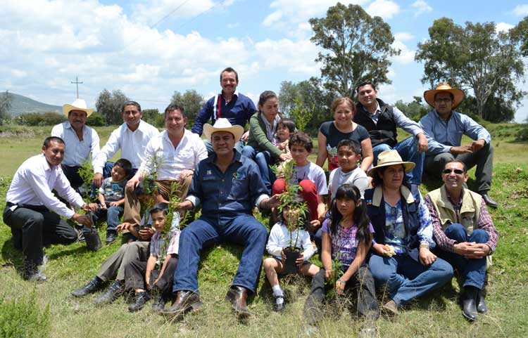 Arranca David Huerta campaña de reforestación en Tepeaca