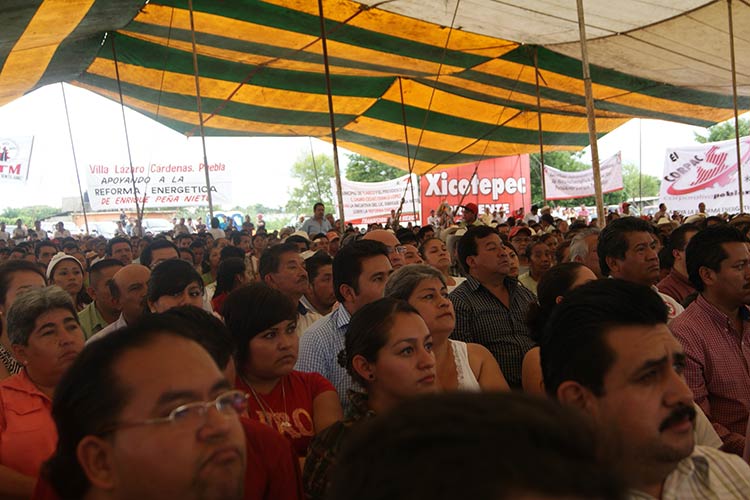 Un cheque en blanco para EPN pide Ortega en foro sobre Reforma Energética