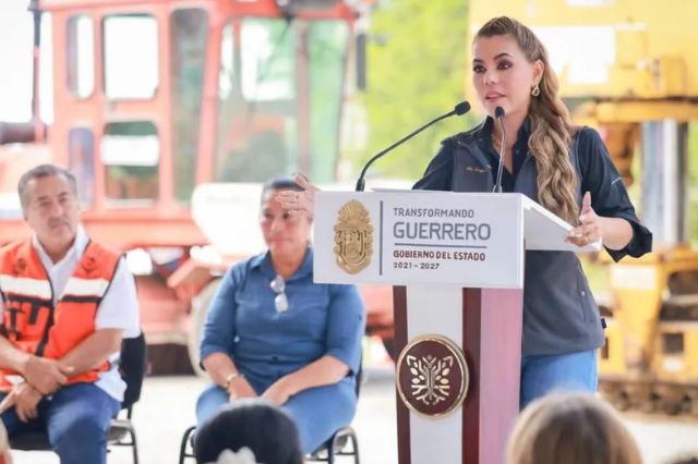 Refuerzan presencia de fuerzas armadas en Tecpan de Galeana