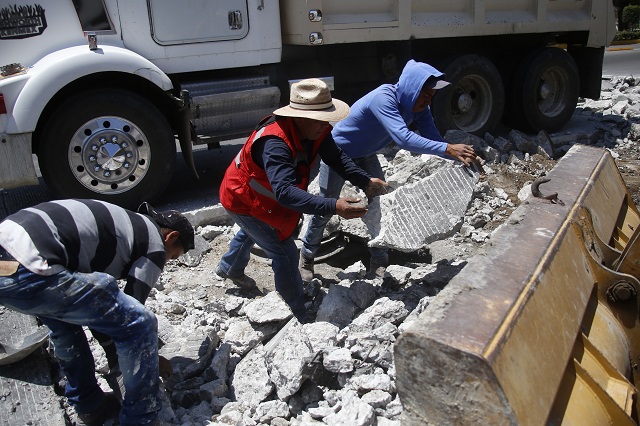 Contratos de obra pública estatal están en revisión, advierten