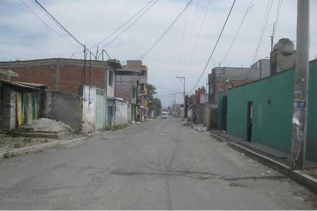 Urgen en Tecaltzingo, Texmelucan, rehabilitación de camino
