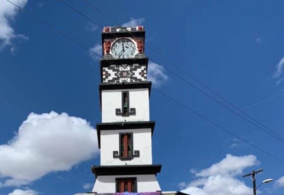 Lista la reparación del histórico reloj de Metepec