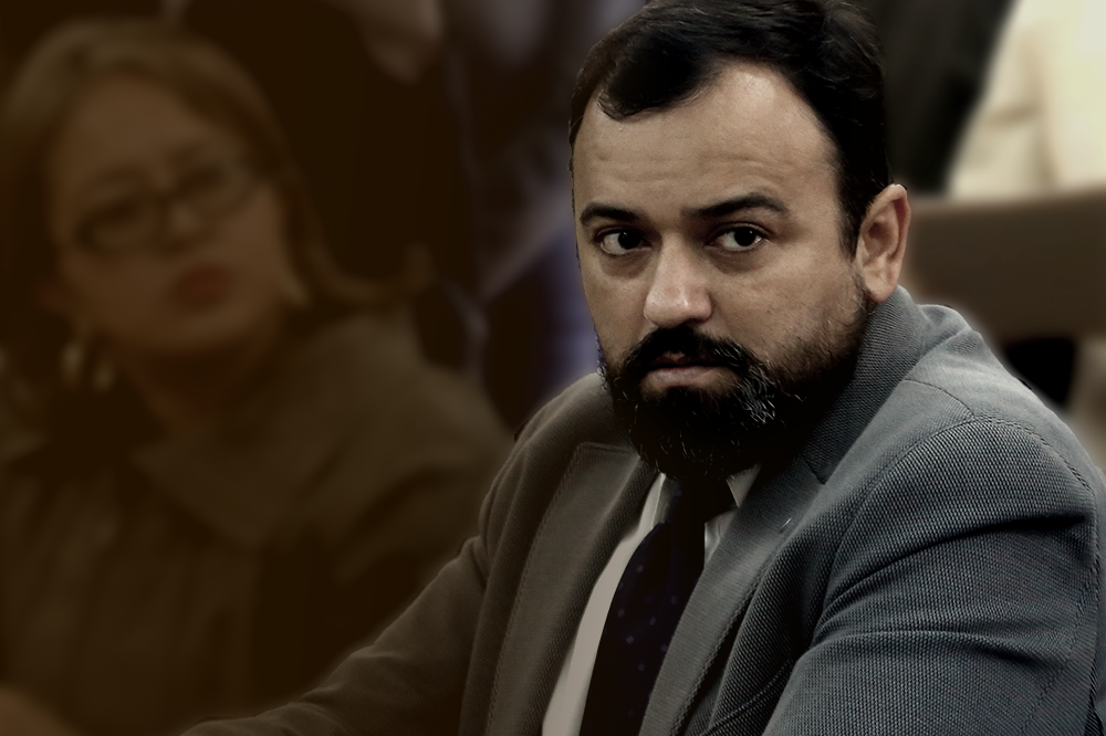 Sánchez Galindo no deja la Segom, pese a problema de ambulantes