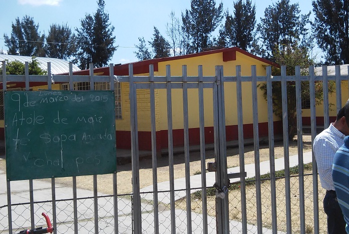 Renuncian maestros en escuela de Huaquechula; SEP lo niega