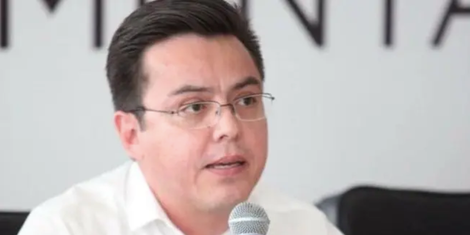 Grupo armado secuestra al secretario general del PRI en Sinaloa