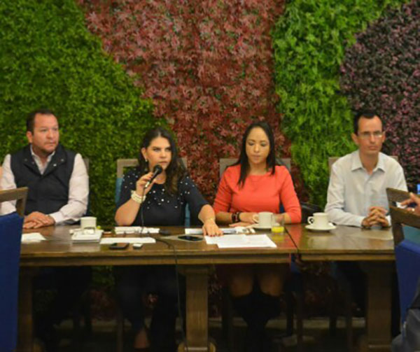 Alcaldes de la zona de Texmelucan obstaculizan a la prensa