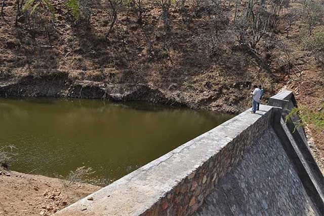 Vigila Sagarpa funcionamiento de 20 represas en región de Tehuacán 