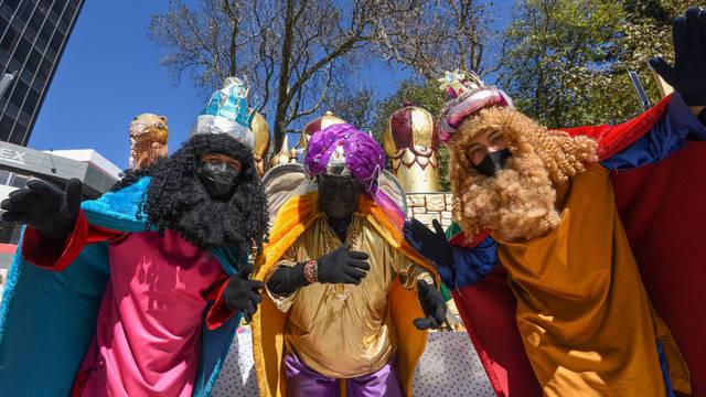 Los regalos que los Reyes Magos les deberían traer a los de la 4T