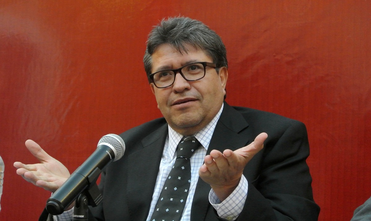 ¿Monreal, candidato de la oposición?