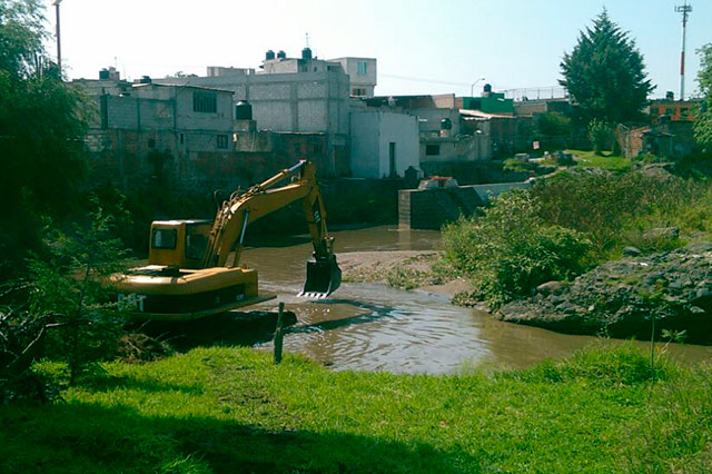 Habitan 350 familias en riesgo de inundación en Texmelucan