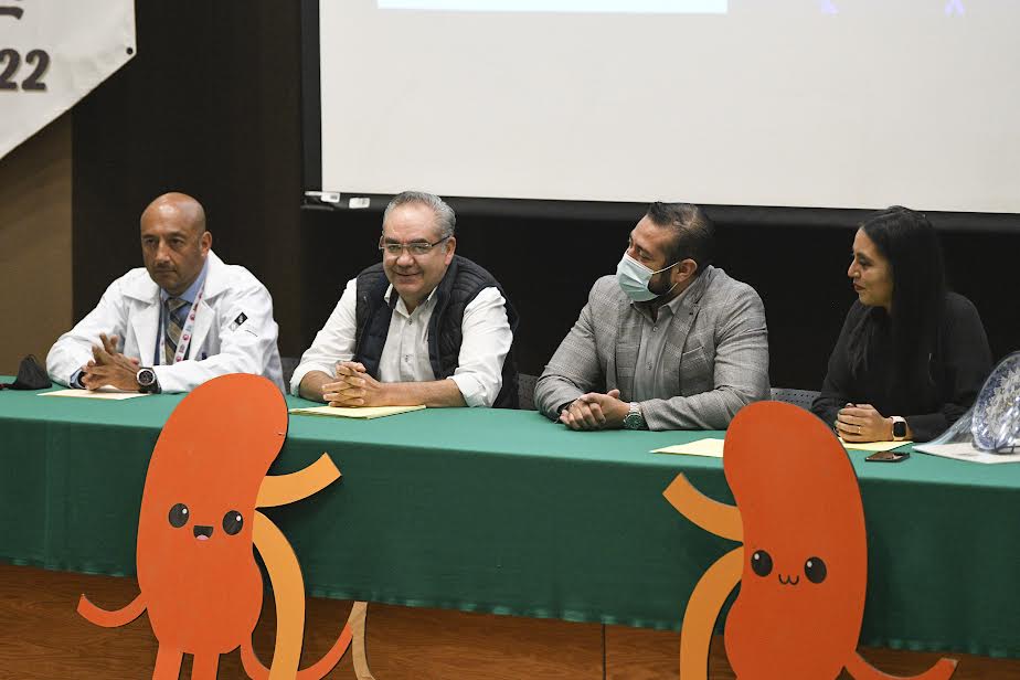 Tehuacán, Teziutlán y Huauchinango tendrán clínicas de hemodiálisis