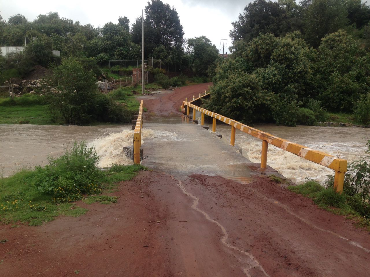 Deslaves menores dejaron las lluvias en 5 municipios poblanos