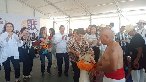 Inicia temporada de Mole de Caderas: esperan a más de 20 mil personas en Tehuacán