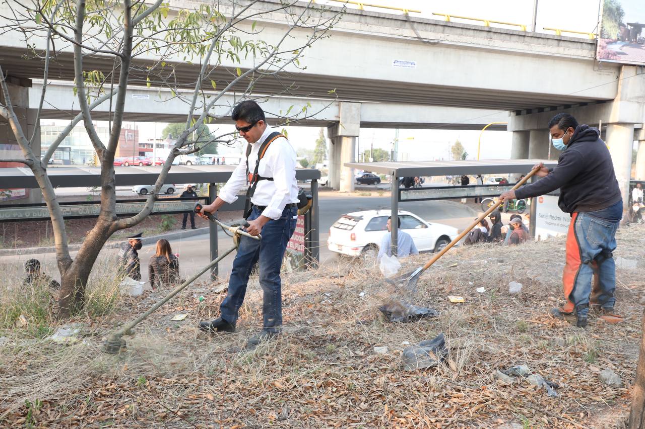Rivera encabeza trabajos de limpieza en la Avenida 24 Sur – La Fragua