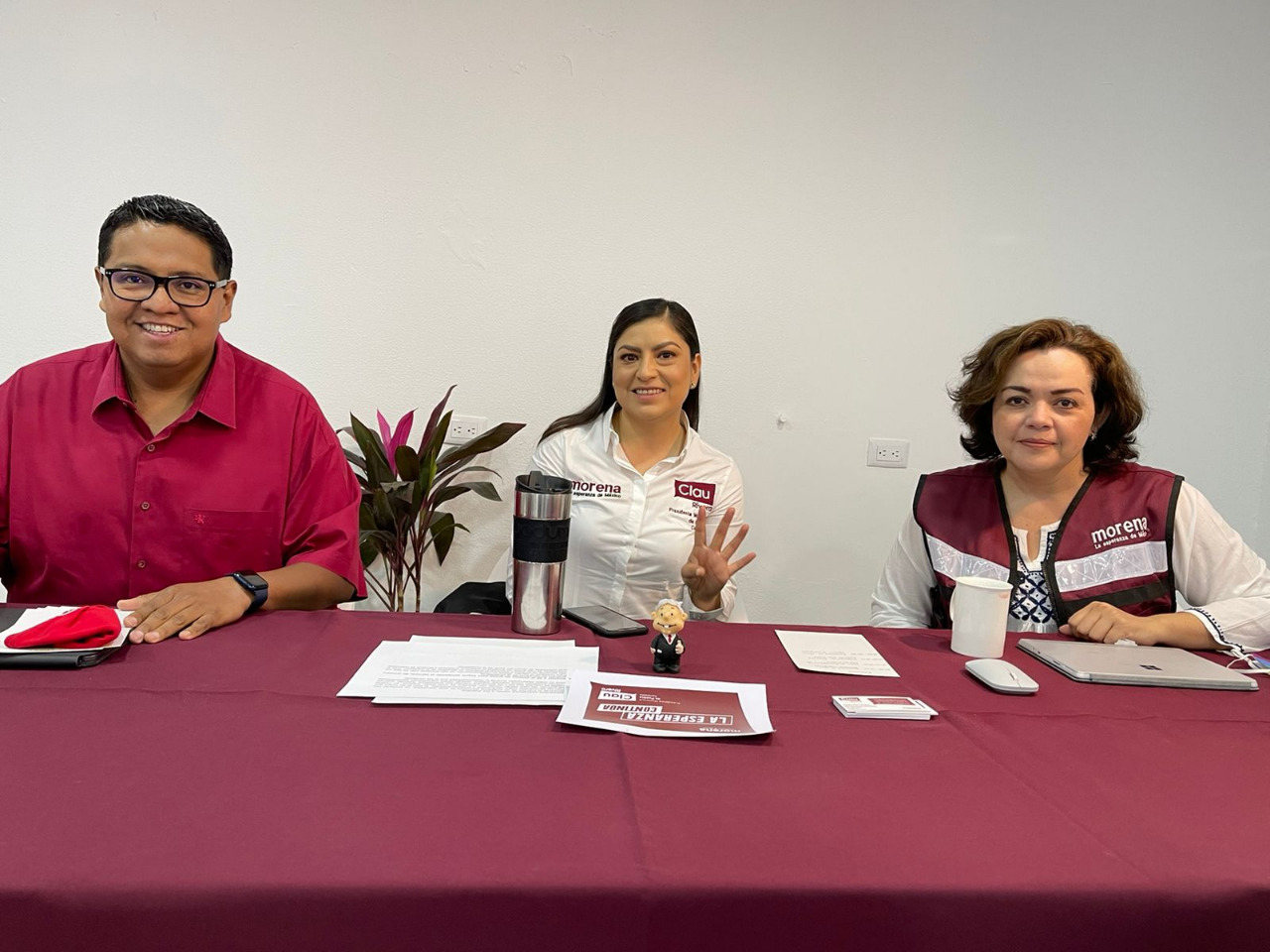 Claudia Rivera ofrece fortalecer red Vecinos en Construcción de la Paz
