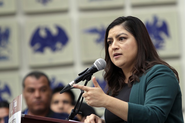 Familias colombianas en Puebla será parte de la reunión con Rivera