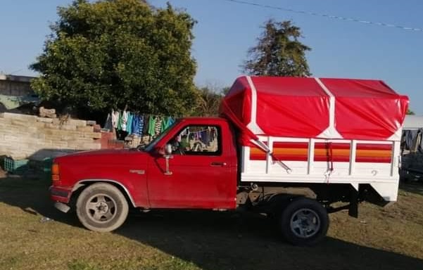 Despojan a productor de su camioneta en Tecamachalco